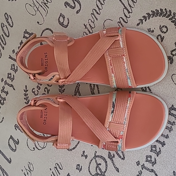 Earth Origins | Shoes | Earth Origins Vivvy Sandals 7m | Poshmark